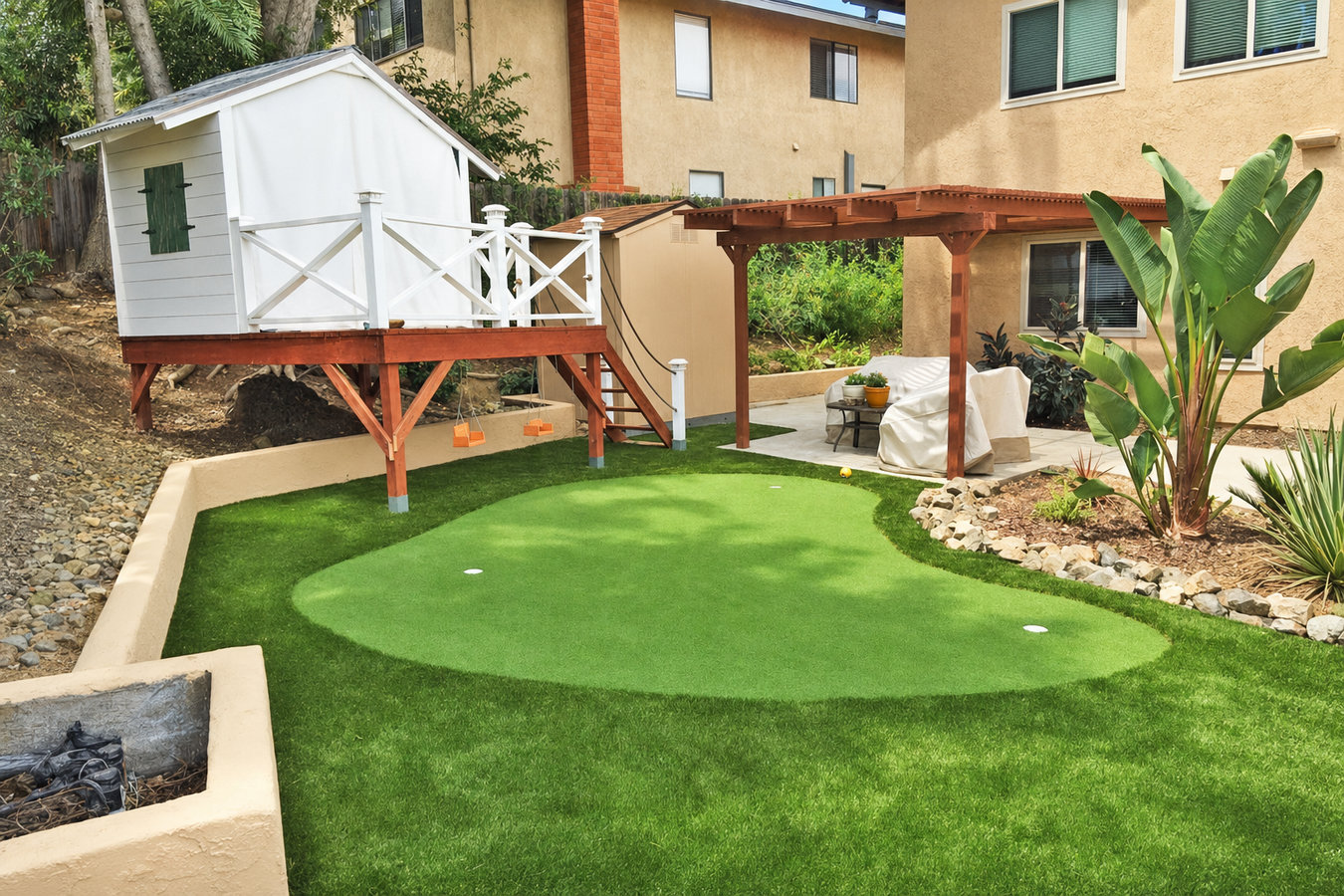 Turf for landscaping